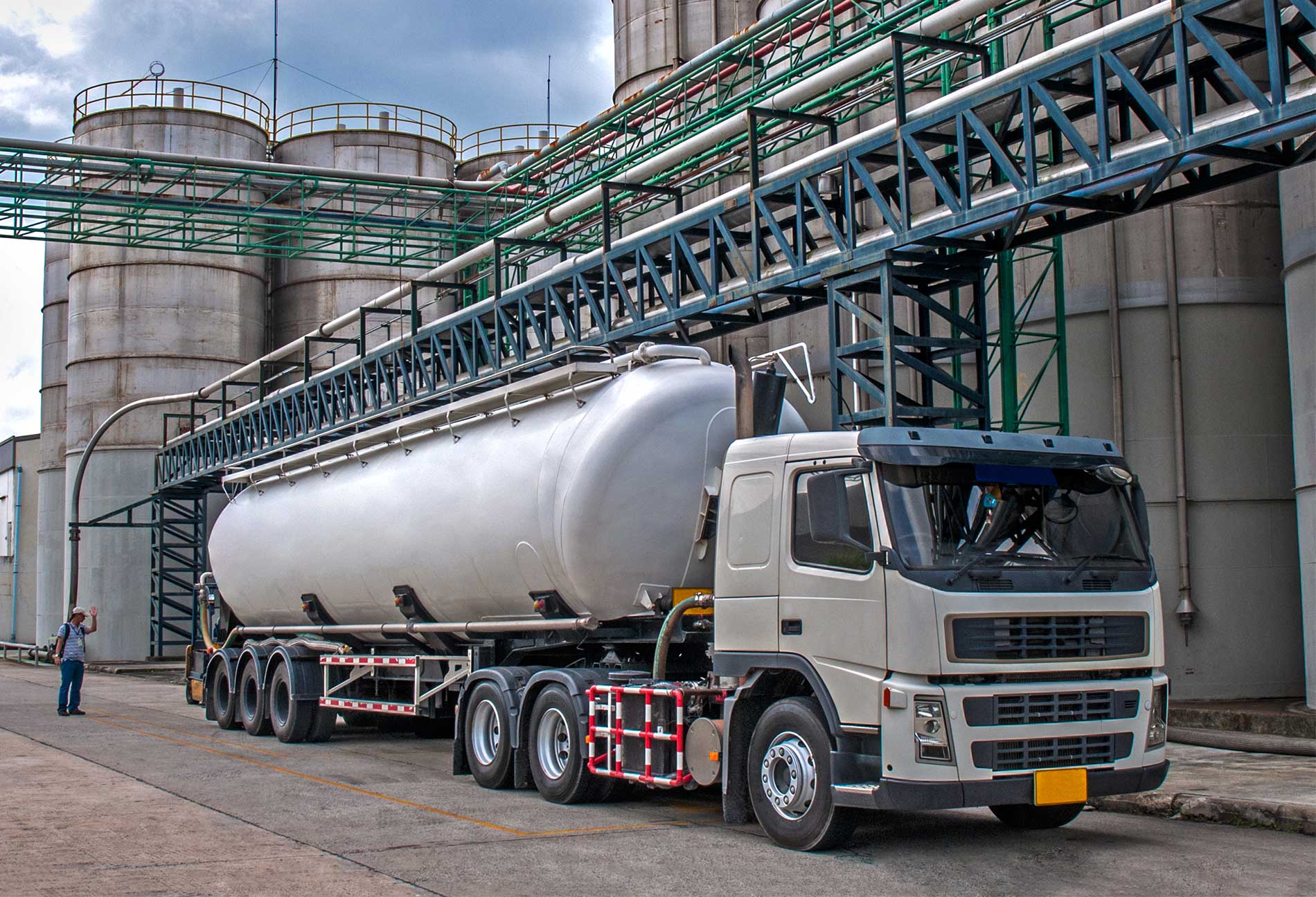 Saiba qual o tipo de transporte ideal para sua empresa - TW Transportes